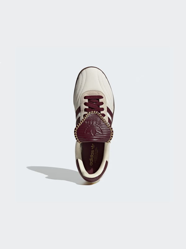 #maroon